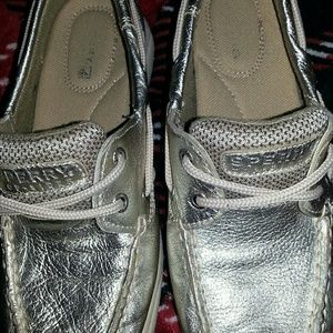 sperrys goĺd nice shoes